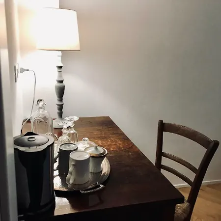 Senzanome Bed & Breakfast